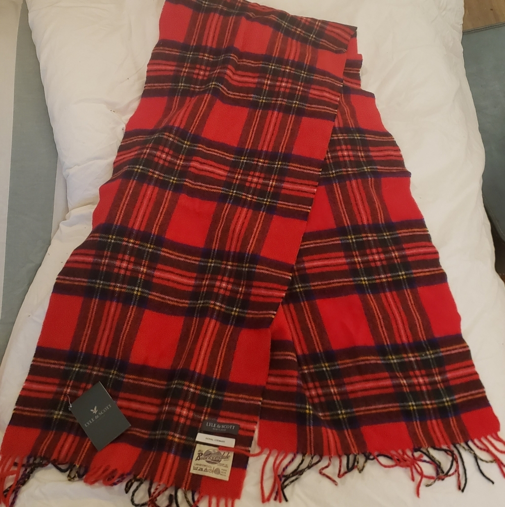 Lyle and Scott Pure Wool Scarf Royal Stewart Tartan